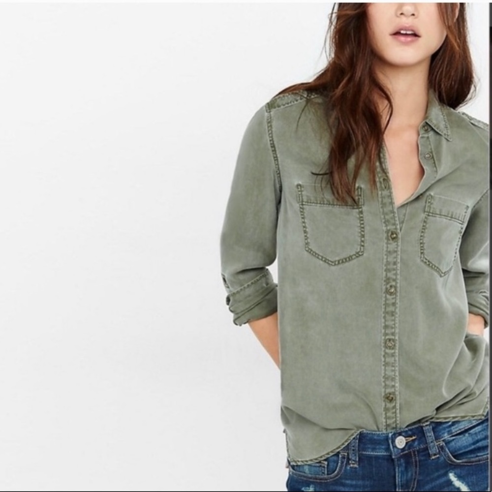 Express Army Green Boyfriend Button Down, Size XS